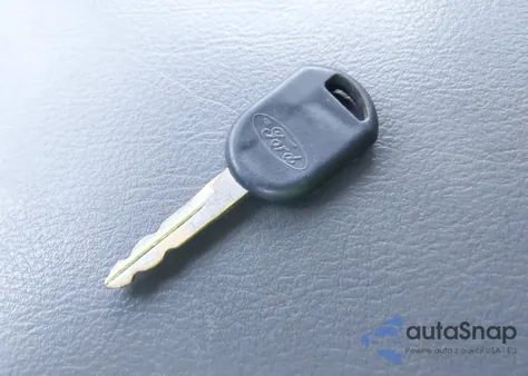 2004 Ford Explorer Xlt z USA, uszkodzony, nr VIN 1FMZU63K44ZA36797